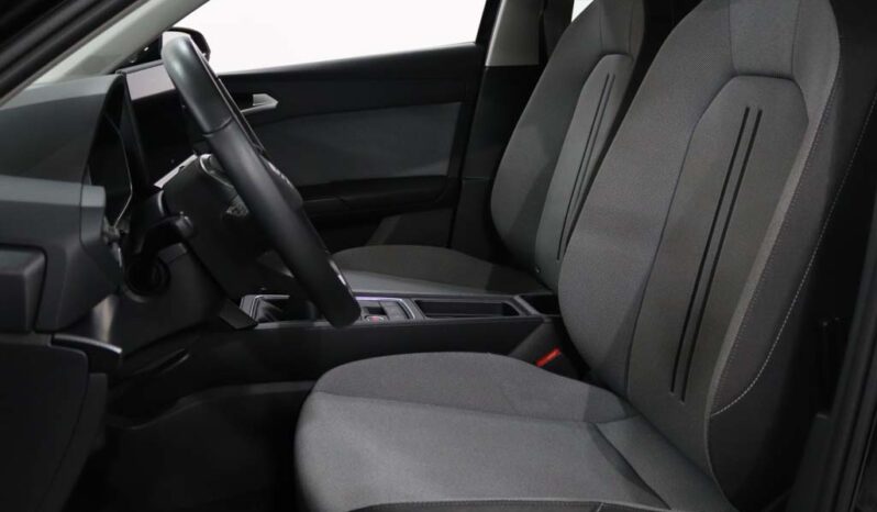 SEAT Leon Sportstourer 2.0 TDI STYLE completo