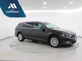 VOLKSWAGEN Passat Variant 1.6 TDI CONFORTLINE