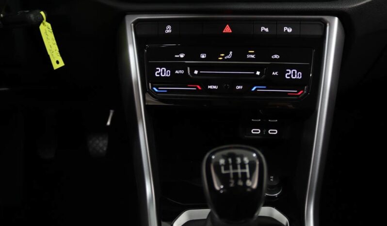 VOLKSWAGEN T-Roc 1.0 TSI URBAN completo