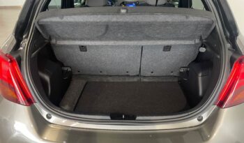 TOYOTA Yaris 1.5 HSD SQUARE COLLEC.BRONZE completo