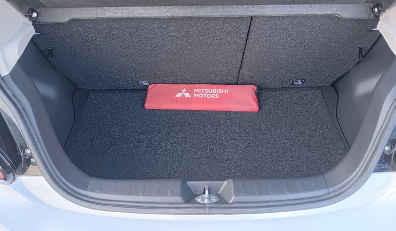 MITSUBISHI Space Star 1.2 CONNECT EDITION completo