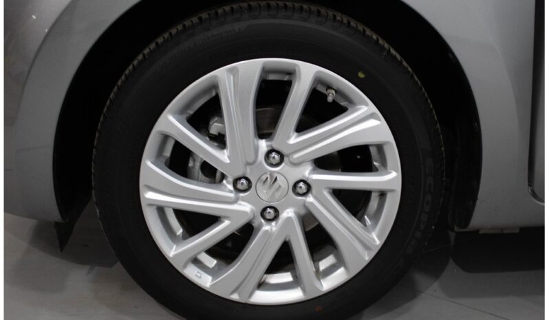 SUZUKI Swift 1.2 MILD HYBRID GLE completo