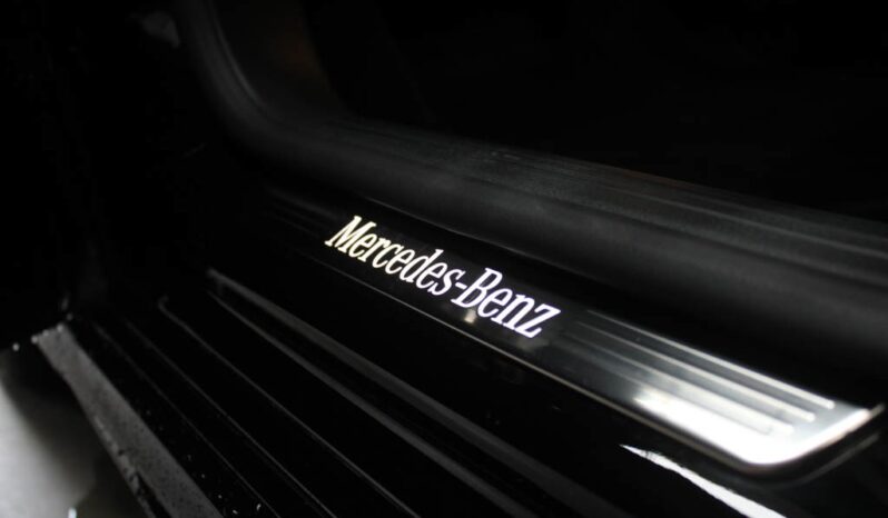 MERCEDES-BENZ Classe A 180 D AMG LINE AUT. completo