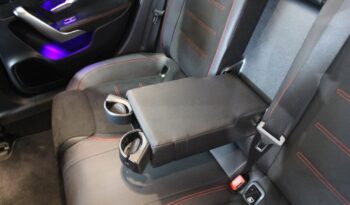 MERCEDES-BENZ Classe A 180 D AMG LINE AUT. completo