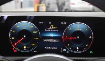 MERCEDES-BENZ Classe A 180 D AMG LINE AUT. completo