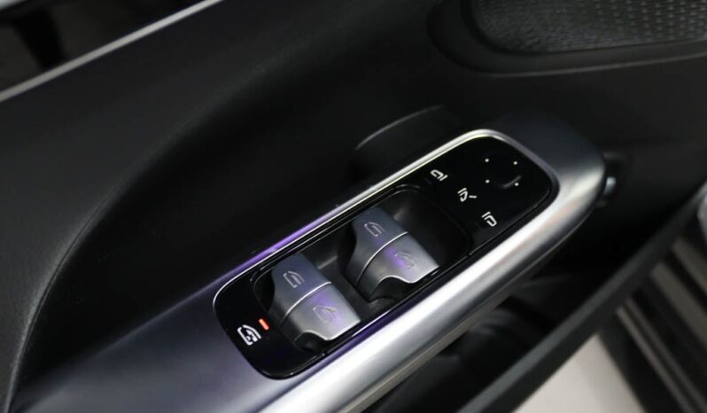 MERCEDES-BENZ Classe C Station 300 D AMG LINE completo