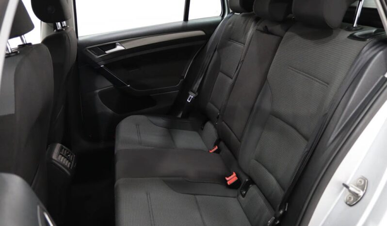 VOLKSWAGEN Golf VII Variant 1.6 TDI CONFORTLINE completo