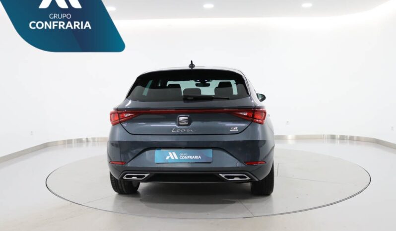 SEAT Leon 1.5 TSI E-HYBRID FR DSG completo