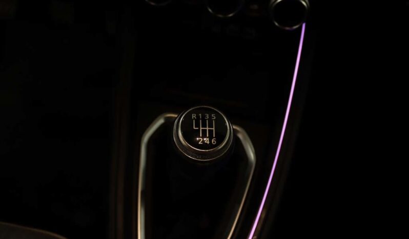 RENAULT Clio V Fase II 1.0 TCE TECHNO BI-FUEL completo