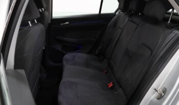 VOLKSWAGEN Golf VIII 1.4 TSI E-HYBRID DSG completo