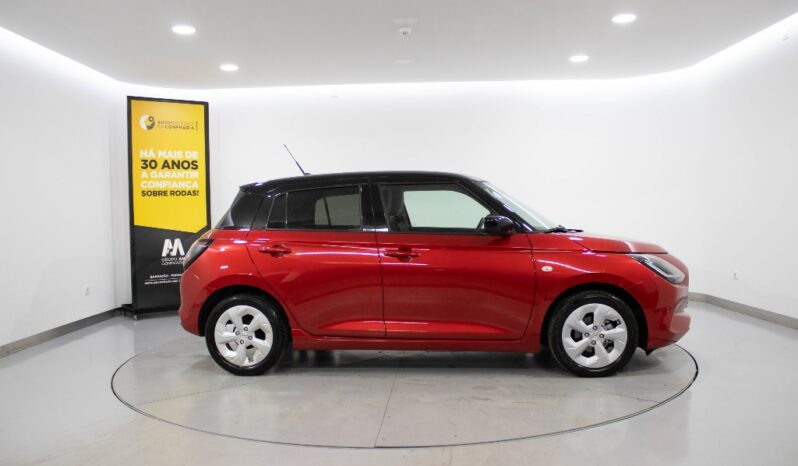 SUZUKI SWIFT 1.2 MILD HYBRID S2 completo