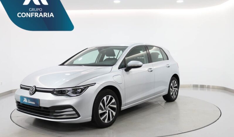 VOLKSWAGEN Golf VIII 1.4 TSI E-HYBRID DSG completo