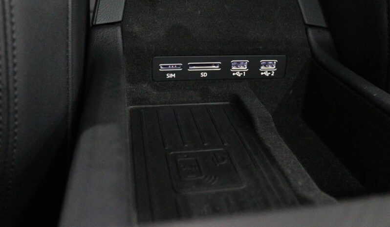 AUDI A6 40 TDI DESIGN S TRONIC completo