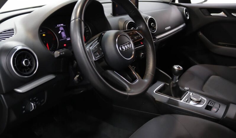 AUDI A3 Sportback 1.6 TDI completo