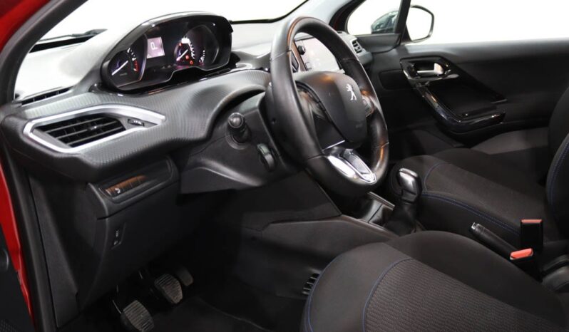 PEUGEOT 208 1.2 PURETECH STYLE completo