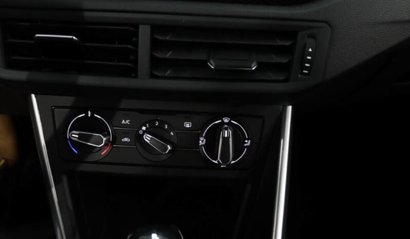 VOLKSWAGEN Polo 1.0 TSI URBAN DSG completo