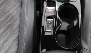 PEUGEOT 2008 1.2 HYBRID ALLURE E-DCS6 completo