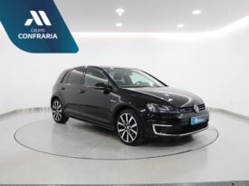 VOLKSWAGEN Golf VII 1.4 GTE PLUG-IN