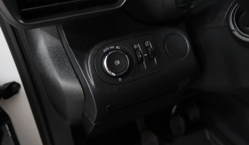 OPEL COMBO CARGO DIESEL 1.5 CDTI L2H1 completo