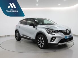 RENAULT Captur 1.0 TCE TECHNO