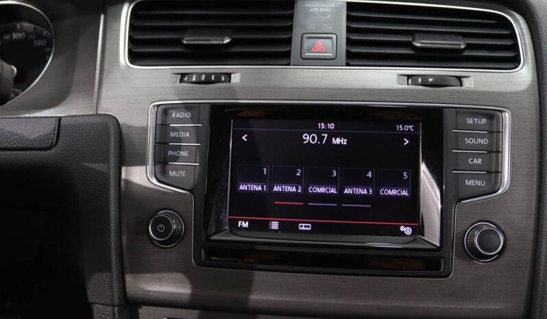 VOLKSWAGEN Golf VII Variant 1.6 TDI CONFORTLINE completo