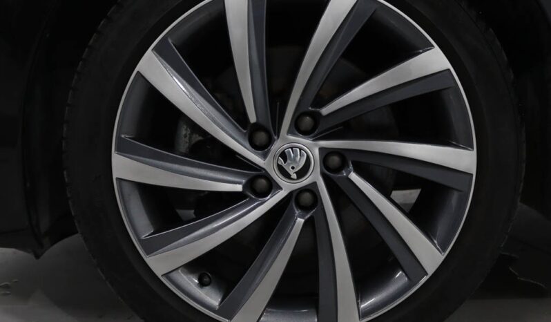 SKODA Octavia Break 1.4 TSI IV STYLE DSG completo