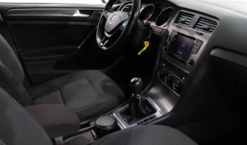 VOLKSWAGEN Golf VII Variant 1.6 TDI CONFORTLINE completo