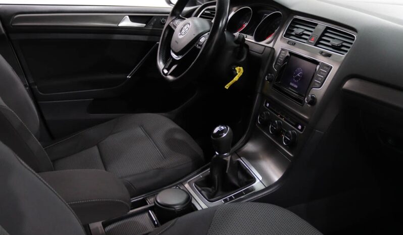 VOLKSWAGEN Golf VII Variant 1.6 TDI CONFORTLINE completo
