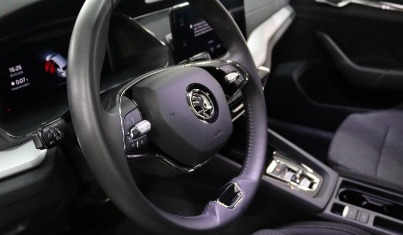 SKODA Octavia Break 1.4 TSI IV ULTRA DSG completo