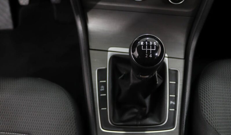 VOLKSWAGEN Golf VII Variant 1.6 TDI CONFORTLINE completo