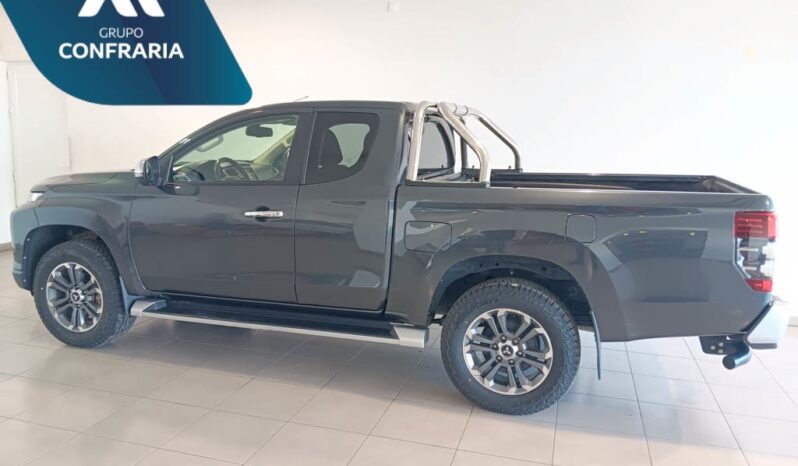 MITSUBISHI L 200 2.3 DI-D CLUB INVITE STRAKAR LOOK 4WD completo