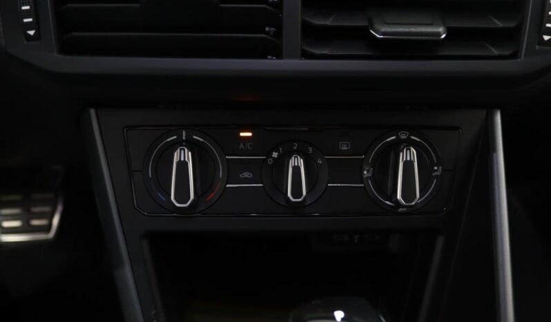 VOLKSWAGEN Taigo 1.0 TSI R-LINE DSG completo