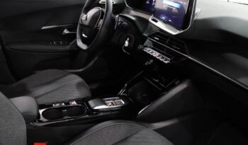 PEUGEOT 2008 1.2 HYBRID ALLURE E-DCS6 completo
