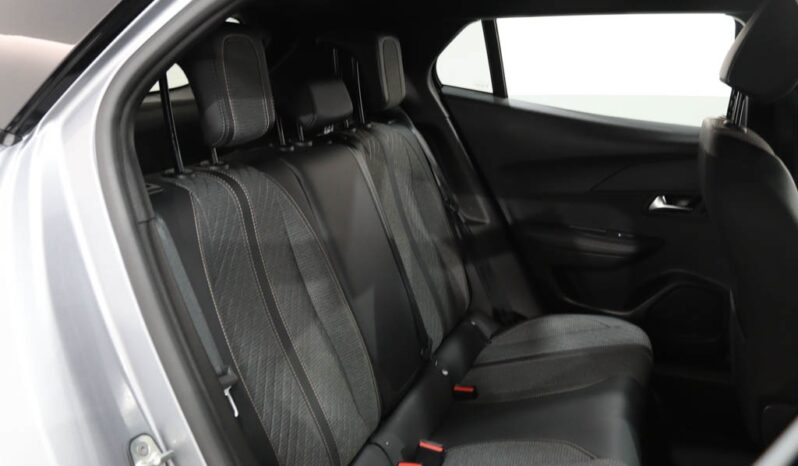 PEUGEOT 2008 1.2 HYBRID ALLURE E-DCS6 completo