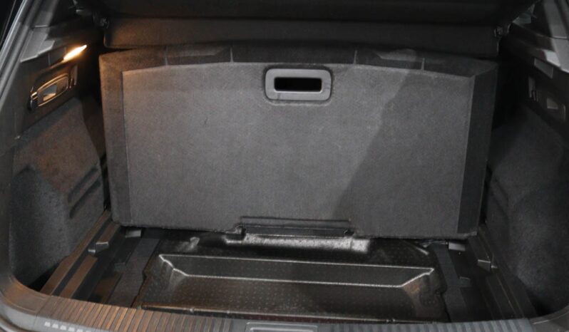 RENAULT Austral 1.3 MILD HYBRID TECHNO ESPRIT ALPINE AUTO completo