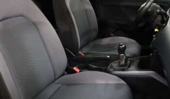 SEAT Arona 1.6 TDI STYLE completo