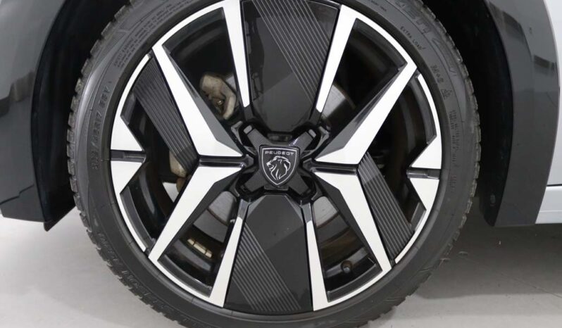 PEUGEOT 208 1.2 HYBRID GT E-DCS6 completo