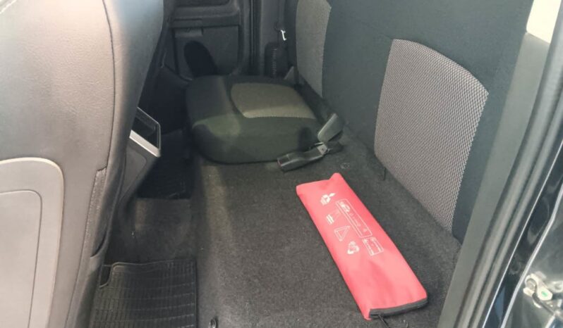 MITSUBISHI L 200 2.3 DI-D CLUB INVITE STRAKAR LOOK 4WD completo