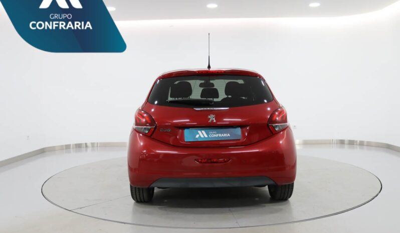 PEUGEOT 208 1.2 PURETECH STYLE completo