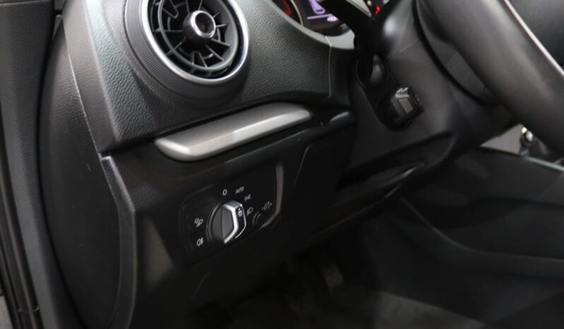 AUDI A3 Sportback 1.6 TDI completo