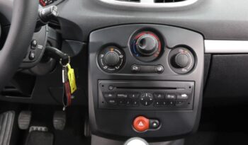 RENAULT Clio III Fase II 1.5 DCI FAIRWAY completo