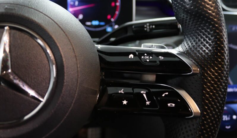 MERCEDES-BENZ Classe C Station 300 D AMG LINE completo