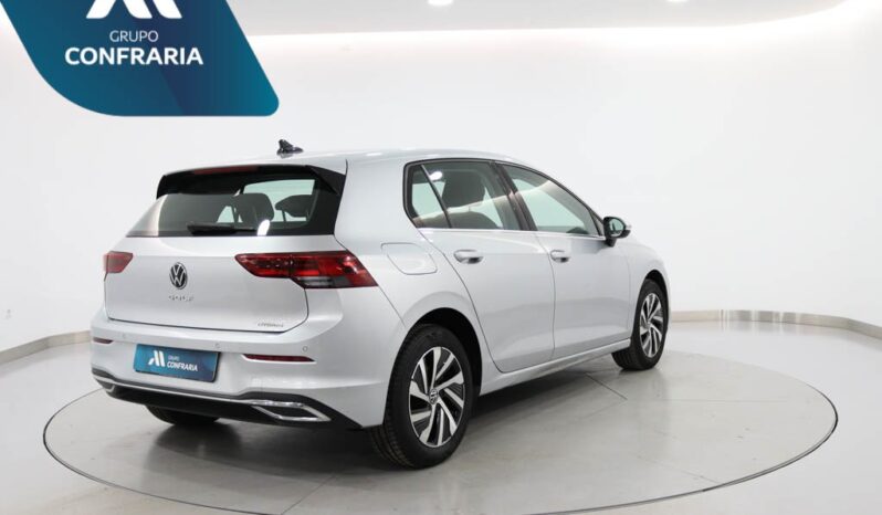 VOLKSWAGEN Golf VIII 1.4 TSI E-HYBRID DSG completo