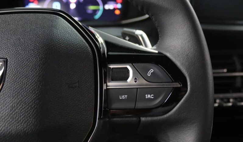 PEUGEOT 2008 1.2 HYBRID ALLURE E-DCS6 completo