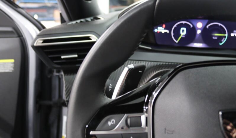 PEUGEOT 2008 1.2 HYBRID ALLURE E-DCS6 completo