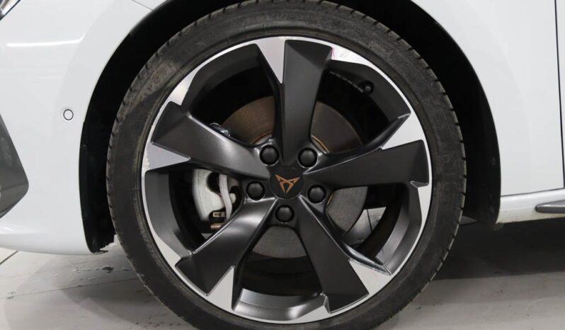 CUPRA Leon ST 1.4 E-HYBRID MID DSG completo