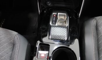 PEUGEOT 2008 1.2 HYBRID ALLURE E-DCS6 completo