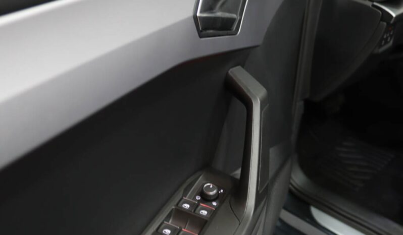 SEAT Leon 1.5 TSI E-HYBRID FR DSG completo