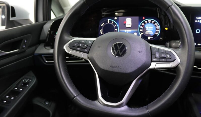 VOLKSWAGEN Golf VIII 1.4 TSI E-HYBRID DSG completo