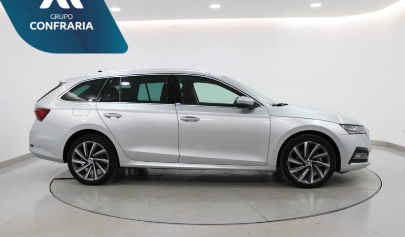 SKODA Octavia Break 1.4 TSI IV ULTRA DSG completo